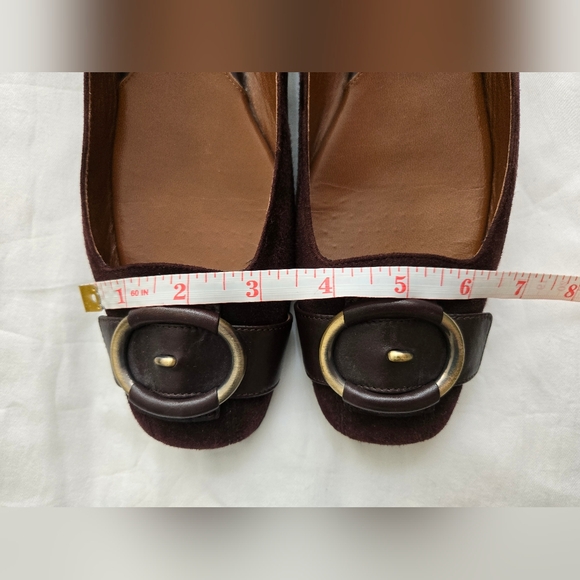 Cole Haan/NIKE AIR 9.5 Brown Suede Classic Flats With Buckle Detail - Picture 7 of 10